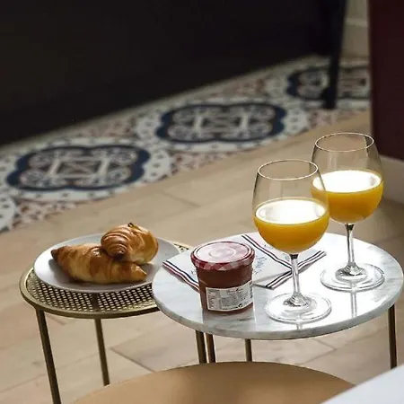 Studio A 15 A Proximite Tour Eiffel Apartment